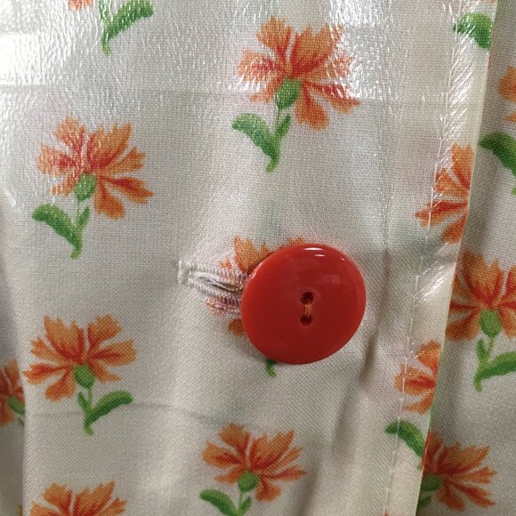 Waterproof Button Up Hooded Raincoat - Picture 7 of 8